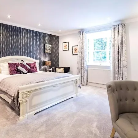 Derby Manor-3